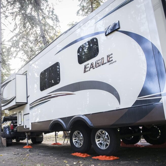 Tri-Lynx 00015 Lynx Levelers: 10-Pack in Vibrant Orange