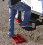 ANDERSEN HITCHES | RV Accessories: 6-Pack Trailer Jack Blocks + Free Clean Step