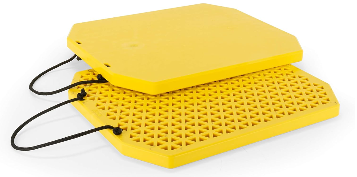 Camco XL Jack Pads | Stop RV Sinking | 17”x15”x1” | 2-Pack